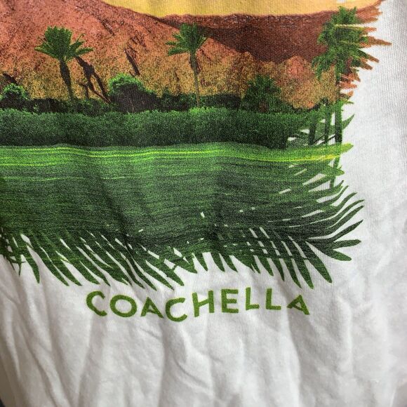 Coachella 2015 Graphic T-Shirt Men's XL Music Festival Lineup Official Merc NWOT - Picture 4 of 12